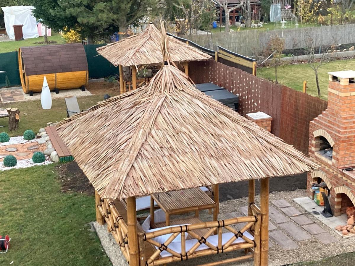 Villa Laura Liptovský Mikuláš エクステリア 写真